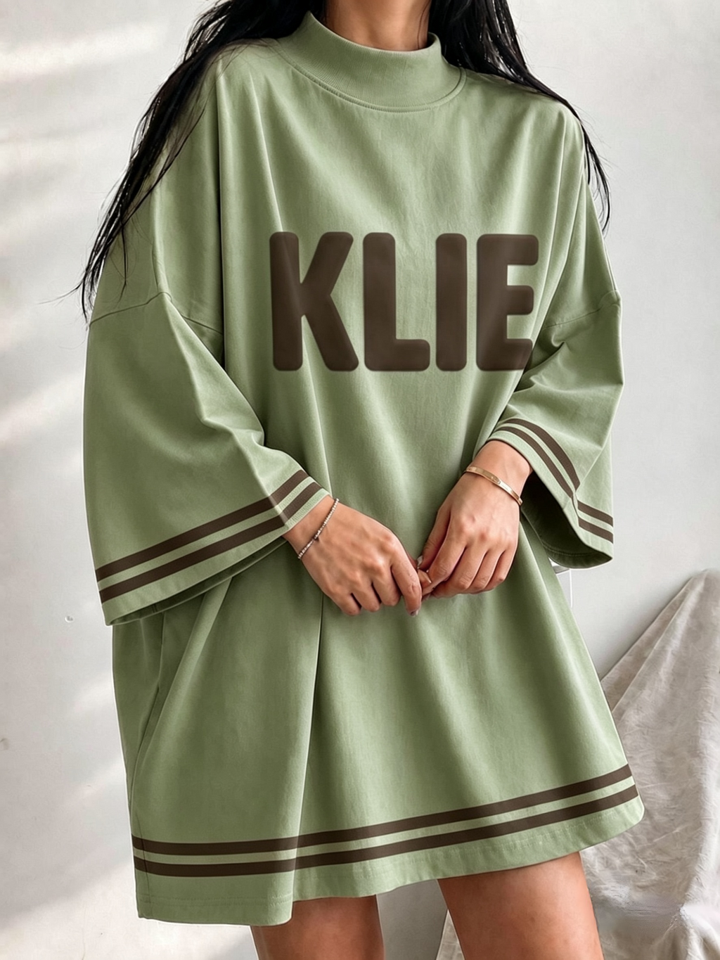 OVERSIZE WOMEN’s TShirt